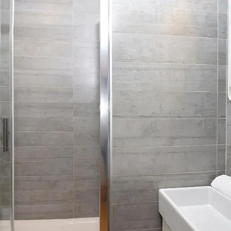 Apartman 202117 - 6 Personnes A