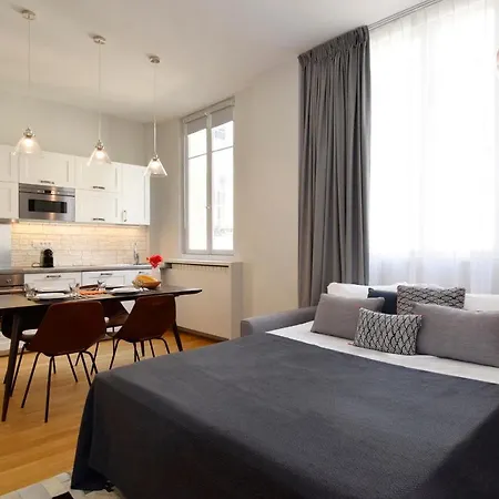 202117 - 6 Personnes A