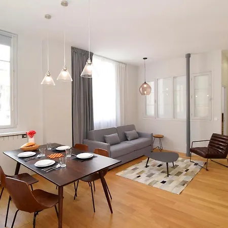 202117 - 6 Personnes A